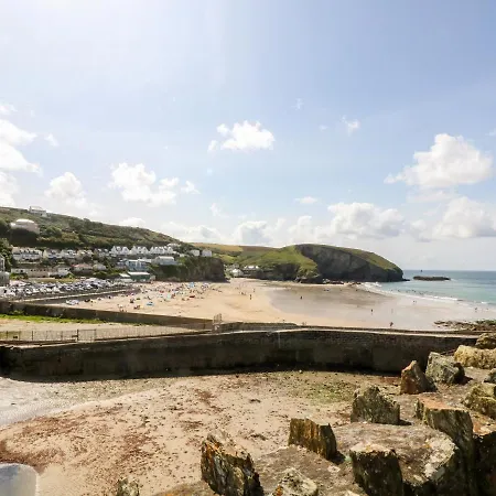 Poppyfields Stable Holiday home Redruth